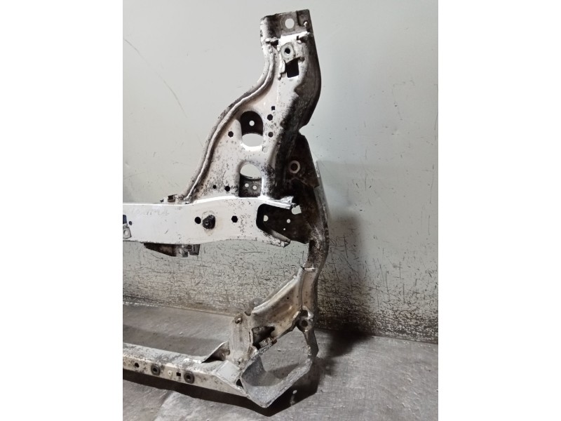 Recambio de puente delantero para bmw x1 (e84) sdrive 18 d referencia OEM IAM 5051498127 09 CUNA