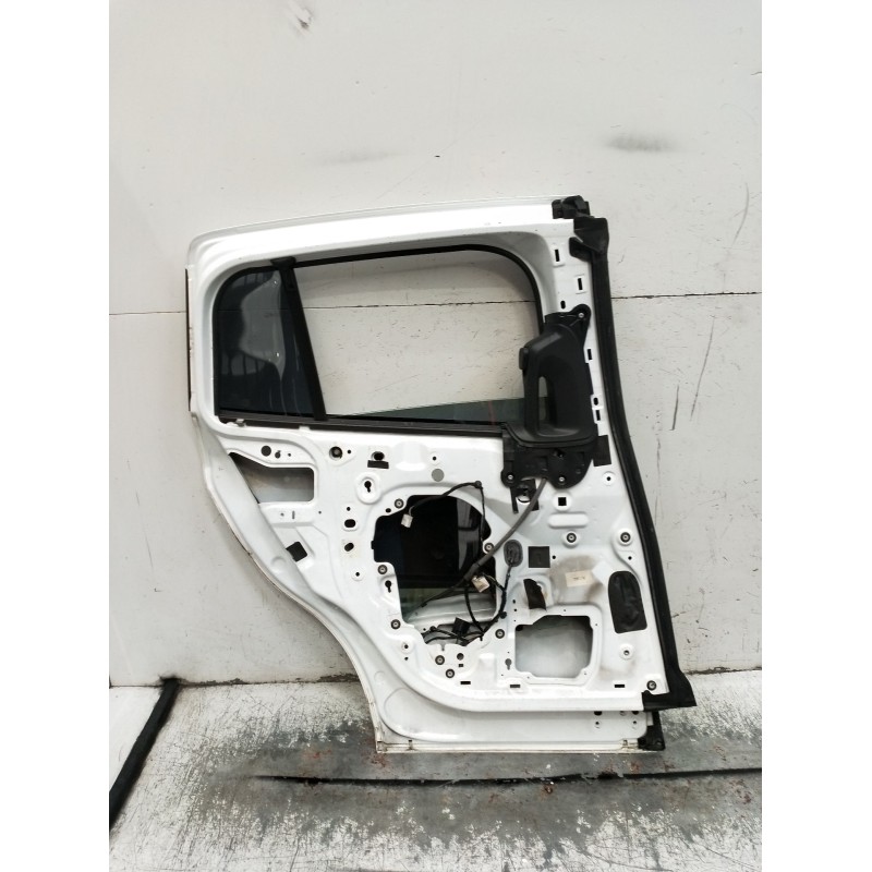 Recambio de puerta trasera izquierda para ford b-max (jk) 1.6 tdci referencia OEM IAM  5P 2016