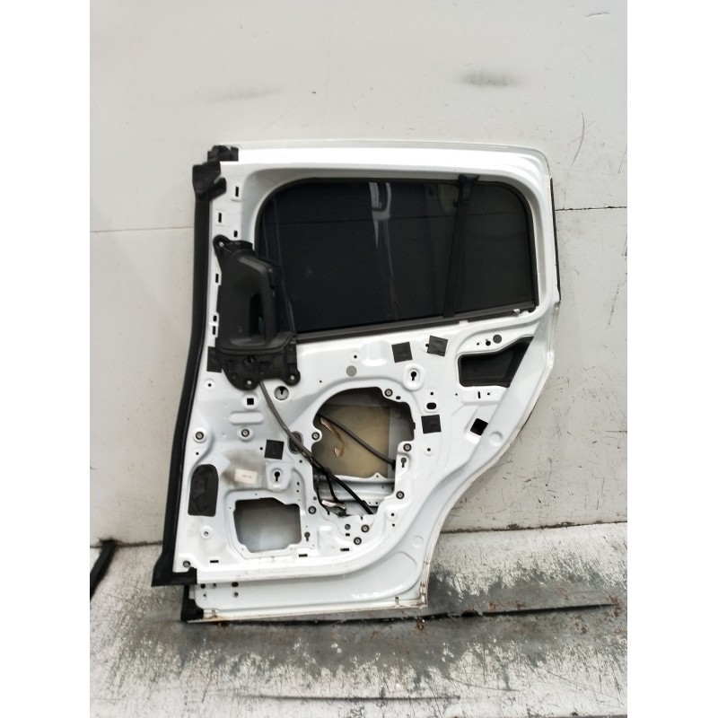 Recambio de puerta trasera derecha para ford b-max (jk) 1.6 tdci referencia OEM IAM  5P 2016