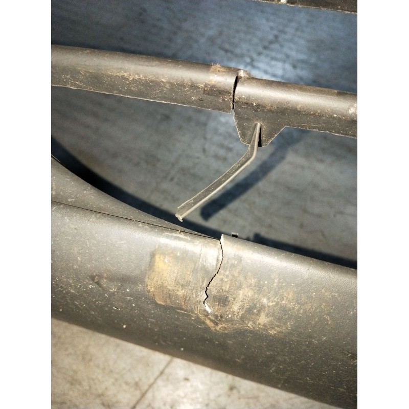 Recambio de paragolpes delantero para mercedes-benz vito / mixto furgoneta (w639) 111 cdi (639.601, 639.603, 639.605) referencia