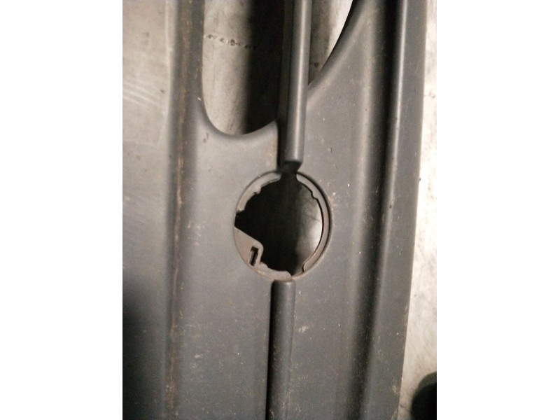 Recambio de paragolpes delantero para mercedes-benz vito / mixto furgoneta (w639) 111 cdi (639.601, 639.603, 639.605) referencia