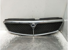Recambio de rejilla delantera para lancia dedra (835_) 1.6 i.e. (835aa) referencia OEM IAM   1994