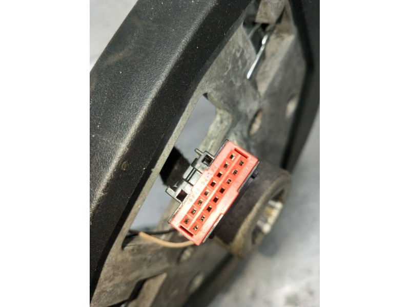 Recambio de volante para ford mondeo iv turnier (ba7) 2.0 tdci referencia OEM IAM 302481985 750123 2007