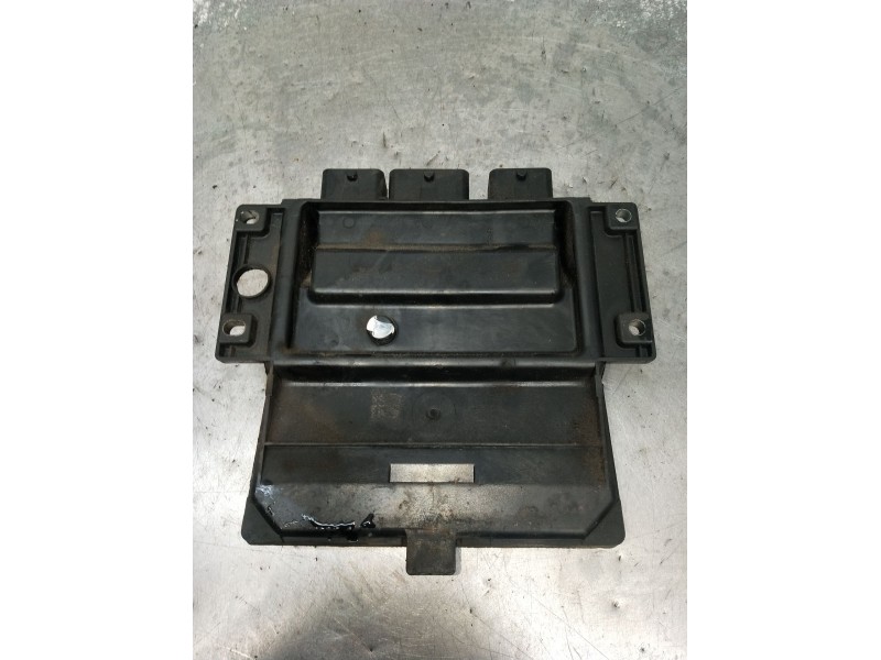 Recambio de centralita motor uce para renault kangoo (kc0/1_) 1.5 dci (kc07) referencia OEM IAM 8200331477 8200374298 2003