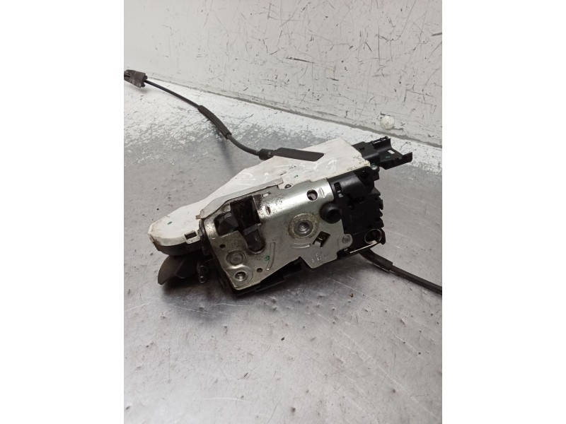 Recambio de motor cierre centralizado delantero izquierdo para citroën c4 picasso i monospace (ud_) 2.0 i 16v referencia OEM IAM