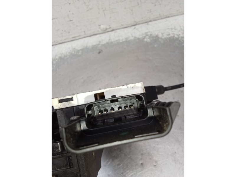 Recambio de motor cierre centralizado delantero izquierdo para citroën c4 picasso i monospace (ud_) 2.0 i 16v referencia OEM IAM