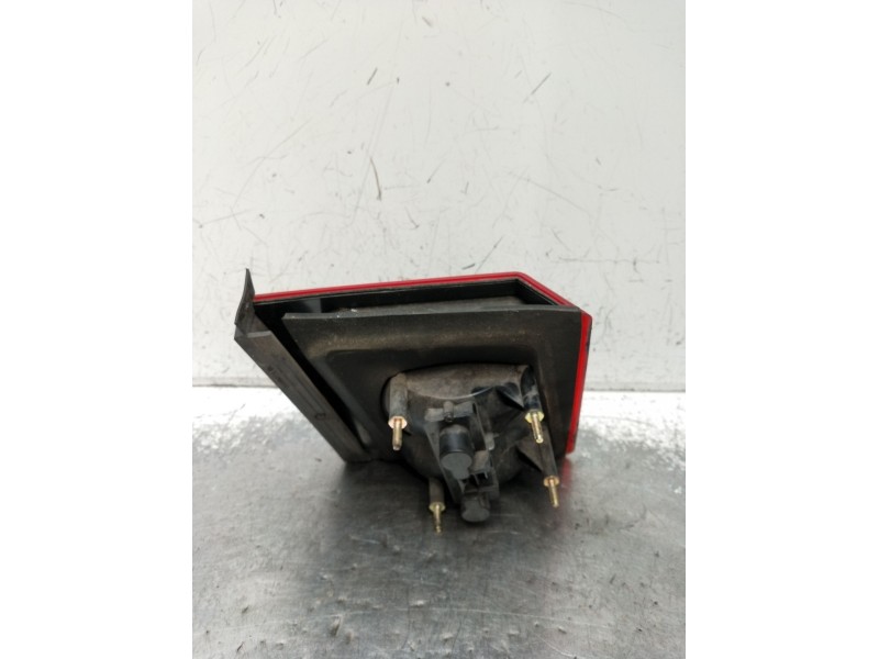Recambio de piloto trasero derecho interior para lancia dedra (835_) 1.6 i.e. (835aa) referencia OEM IAM   1994
