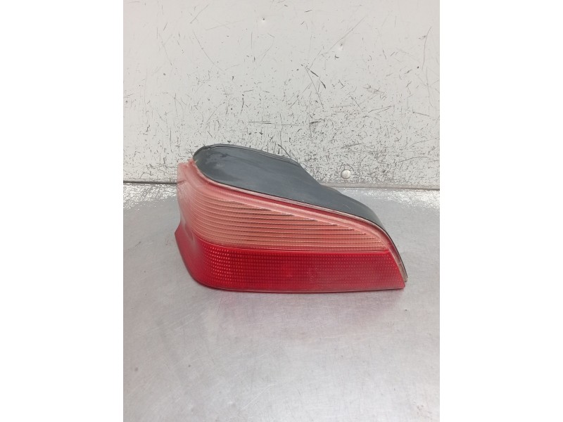 Recambio de piloto trasero izquierdo para peugeot 106 ii (1a_, 1c_) 1.5 d referencia OEM IAM   1996