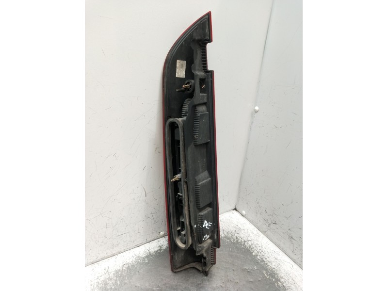 Recambio de piloto trasero derecho para renault kangoo (kc0/1_) 1.5 dci (kc07) referencia OEM IAM   2003