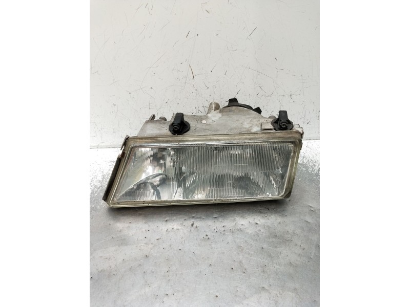 Recambio de faro izquierdo para lancia dedra (835_) 1.6 i.e. (835aa) referencia OEM IAM  VER FOTOS 1994