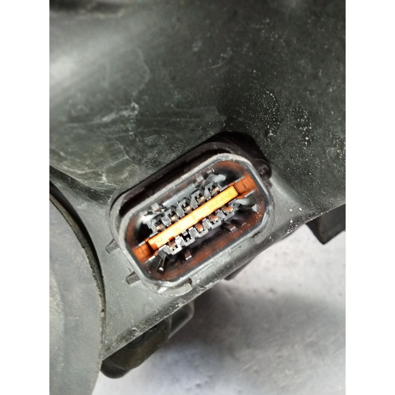 Recambio de faro derecho para citroën c4 picasso i monospace (ud_) 2.0 i 16v referencia OEM IAM   2006