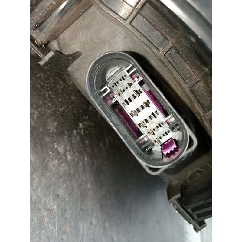 Recambio de faro izquierdo para ford mondeo iv turnier (ba7) 2.0 tdci referencia OEM IAM 7S7113101AH  2007