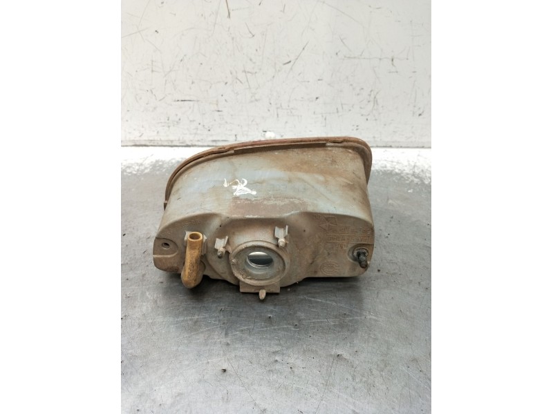 Recambio de faro antiniebla derecho para jeep grand cherokee ii (wj, wg) 3.1 td 4x4 referencia OEM IAM   1999