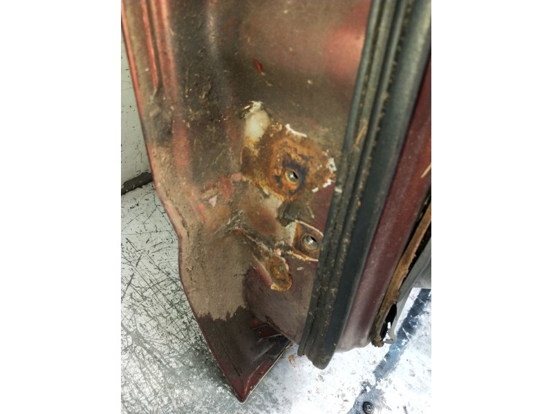 Recambio de puerta delantera derecha para nissan patrol iii/2 hardtop (k260) 2.8 td referencia OEM IAM VER FOTOS  
