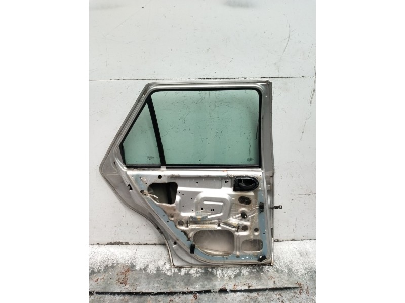 Recambio de puerta trasera izquierda para ford fiesta iv (ja_, jb_) 1.3 i referencia OEM IAM  5P 1999