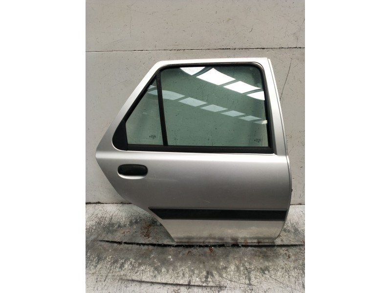 Recambio de puerta trasera derecha para ford fiesta iv (ja_, jb_) 1.3 i referencia OEM IAM  5P 1999