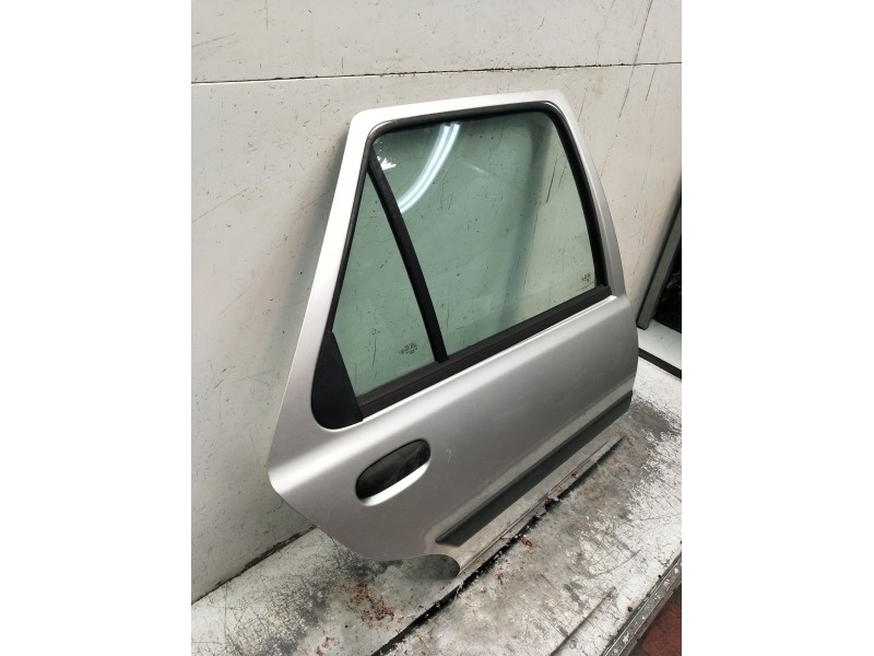 Recambio de puerta trasera derecha para ford fiesta iv (ja_, jb_) 1.3 i referencia OEM IAM  5P 1999