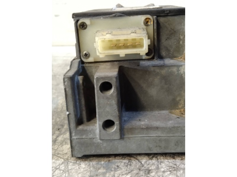 Recambio de caudalimetro para audi 80 1.9 tdi referencia OEM IAM 0281002072  