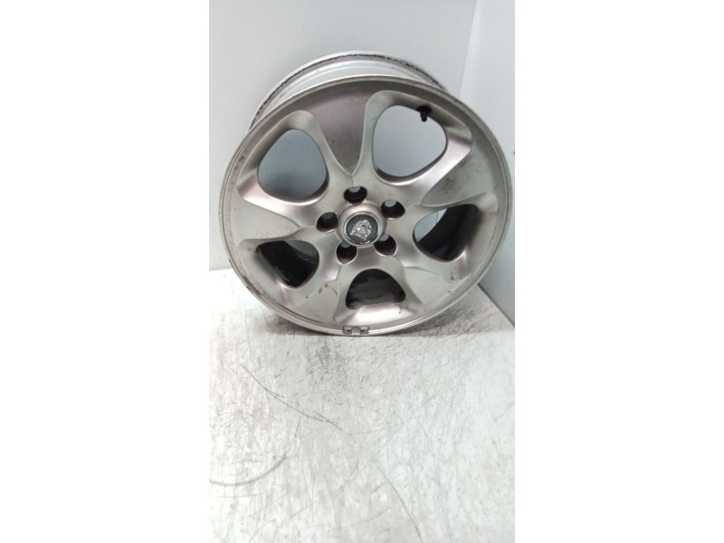 Recambio de juego llantas para jaguar x-type 2.5 v6 business referencia OEM IAM 7.5J16CH  