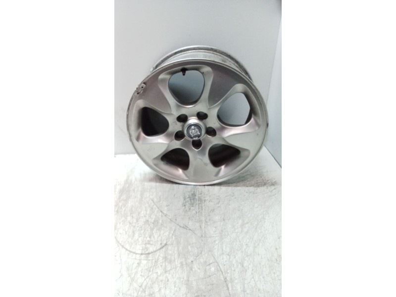 Recambio de juego llantas para jaguar x-type 2.5 v6 business referencia OEM IAM 7.5J16CH  
