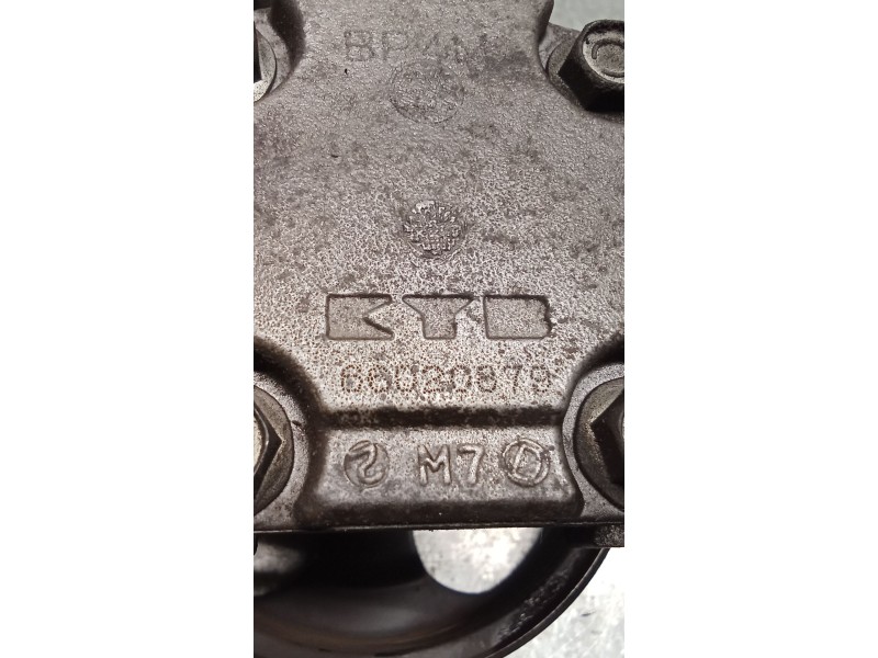 Recambio de bomba direccion para mazda 3 (bk) 1.6 (bk14) referencia OEM IAM   04