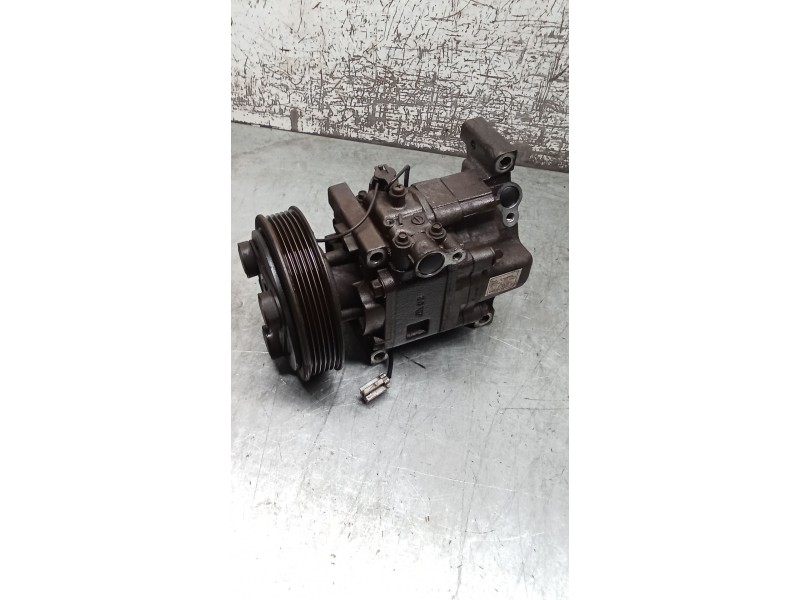 Recambio de compresor aire acondicionado para mazda 3 (bk) 1.6 (bk14) referencia OEM IAM H12A1AG4DY  04