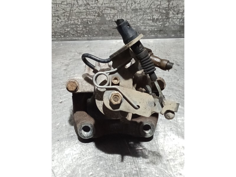 Recambio de pinza freno trasera derecha para seat leon (1p1) 1.6 referencia OEM IAM   02