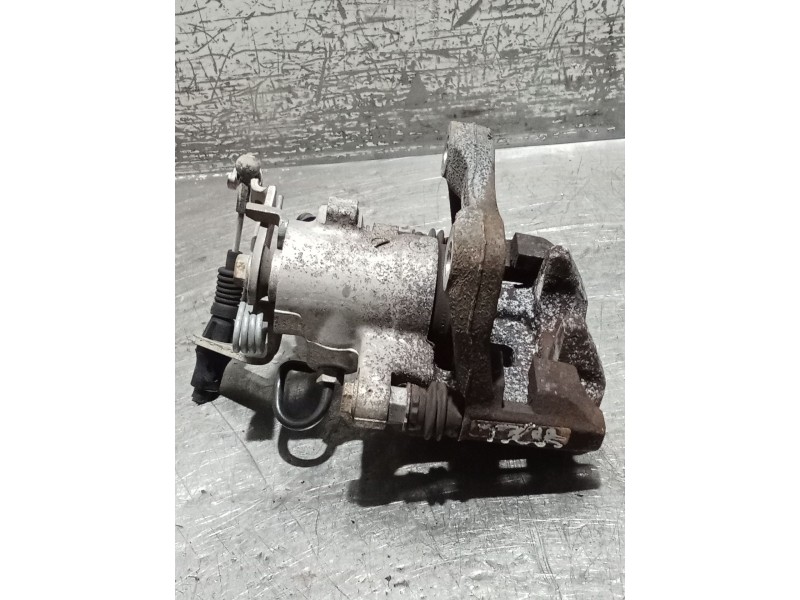 Recambio de pinza freno trasera derecha para seat leon (1p1) 1.6 referencia OEM IAM   02