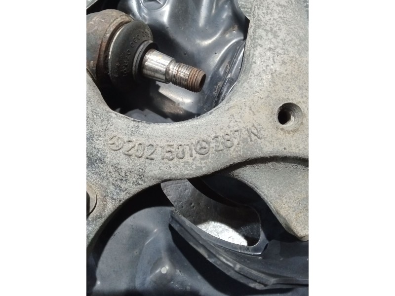 Recambio de mangueta delantera derecha para mercedes-benz clk (c208) clk 320 (208.365) referencia OEM IAM 2021501  97