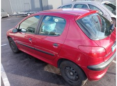 peugeot 206 berlina del año 2001 2