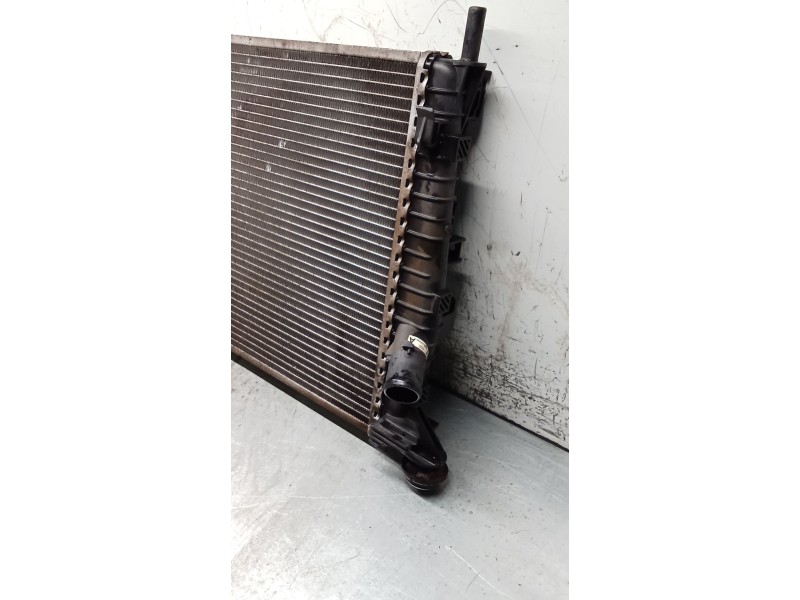 Recambio de radiador agua para mazda 3 (bk) 1.6 (bk14) referencia OEM IAM   04
