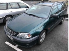 toyota avensis monovolumen (t22) del año 2001