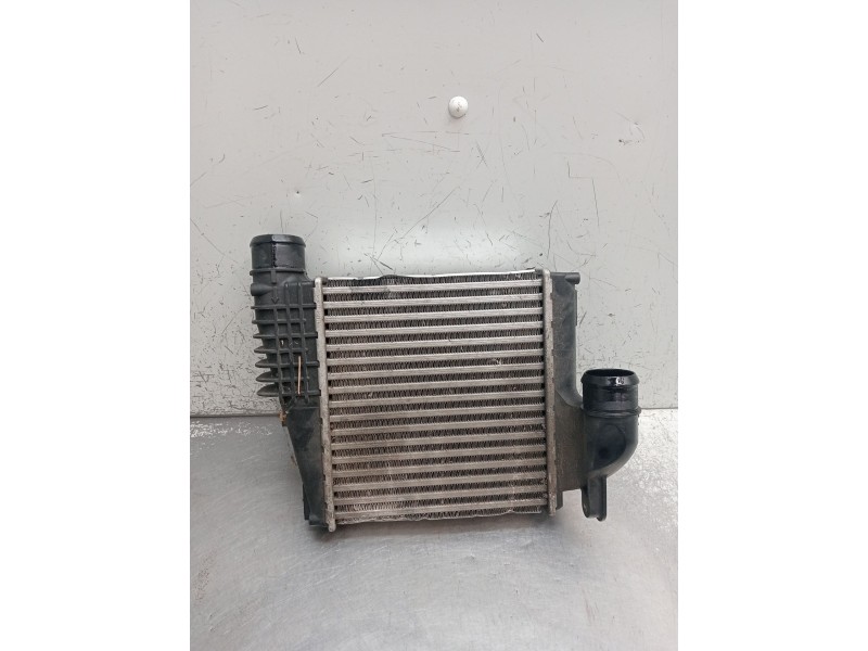 Recambio de intercooler para opel combo e tour / life (k9) 1.5 referencia OEM IAM P9675627980  2019