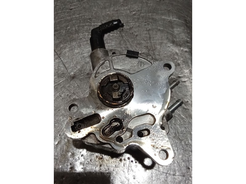 Recambio de depresor freno / bomba vacio para volkswagen golf v (1k1) 2.0 tdi referencia OEM IAM 110920A  03