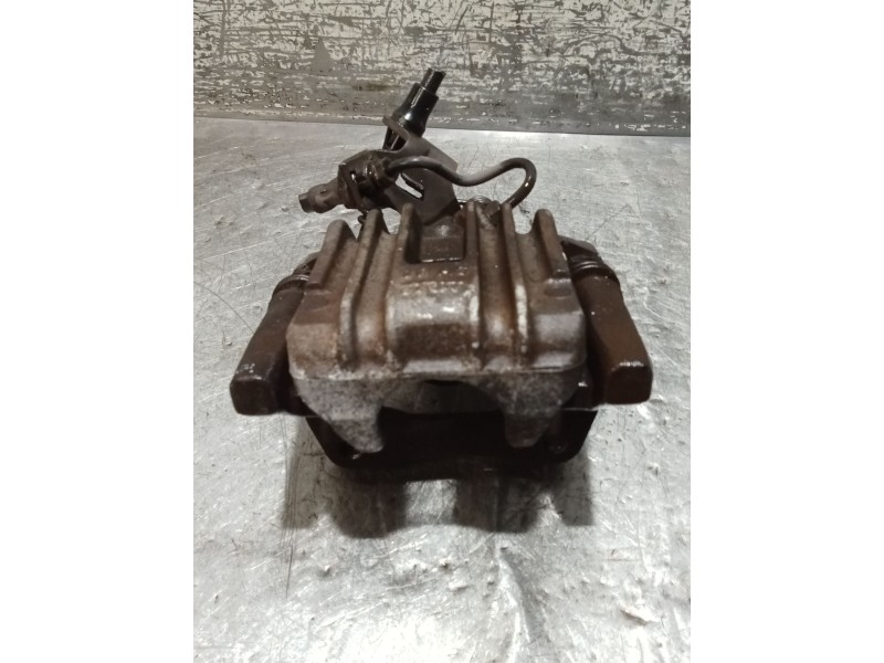Recambio de pinza freno trasera derecha para volkswagen golf v (1k1) 2.0 tdi referencia OEM IAM   03