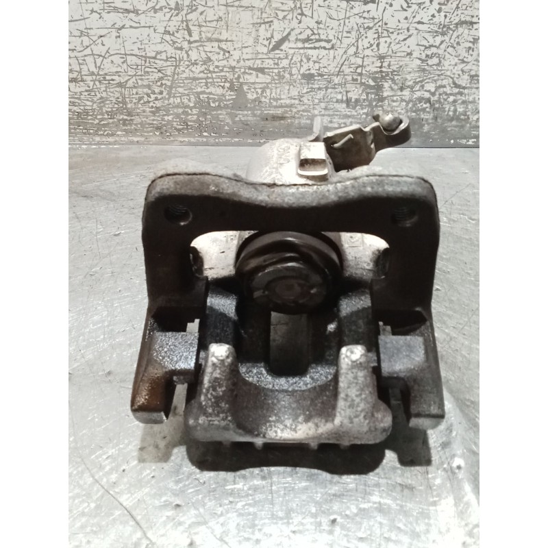Recambio de pinza freno trasera derecha para volkswagen golf v (1k1) 2.0 tdi referencia OEM IAM   03