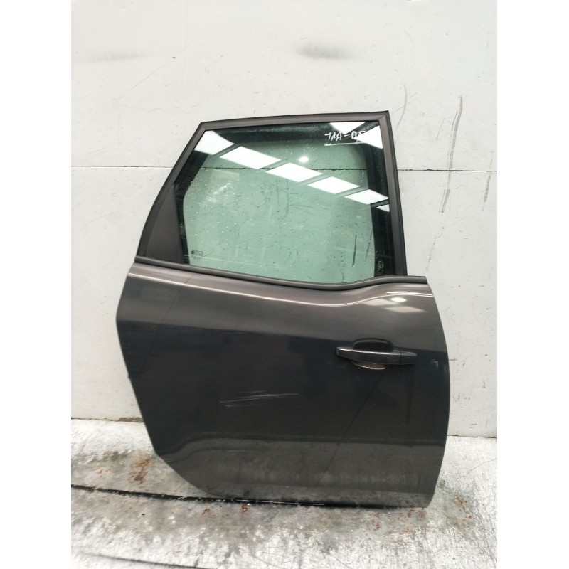 Recambio de puerta trasera derecha para opel meriva b monospace (s10) 1.7 cdti (75) referencia OEM IAM  5P 2010