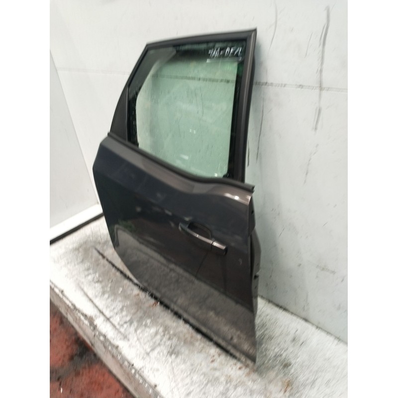 Recambio de puerta trasera derecha para opel meriva b monospace (s10) 1.7 cdti (75) referencia OEM IAM  5P 2010