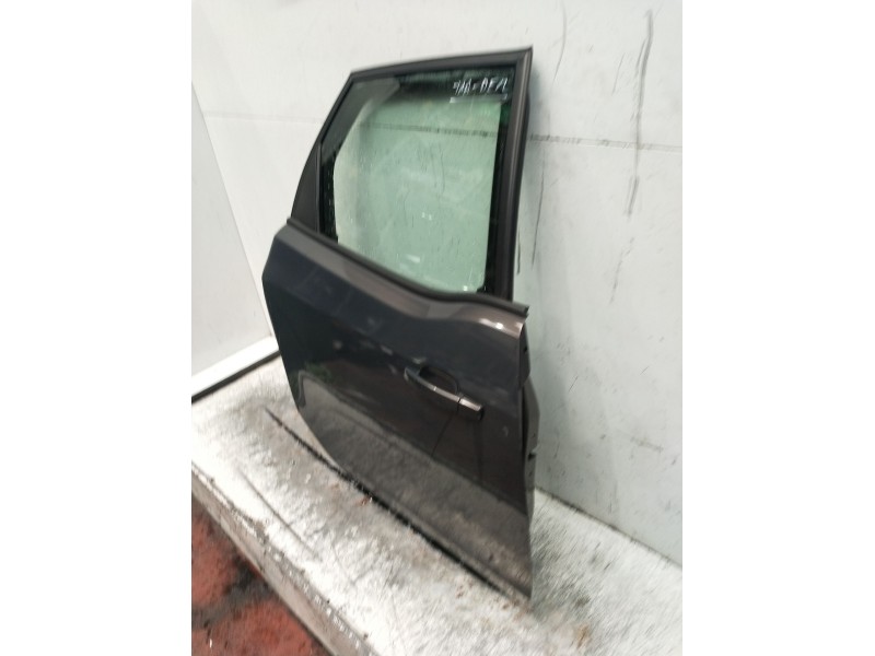 Recambio de puerta trasera derecha para opel meriva b monospace (s10) 1.7 cdti (75) referencia OEM IAM  5P 2010