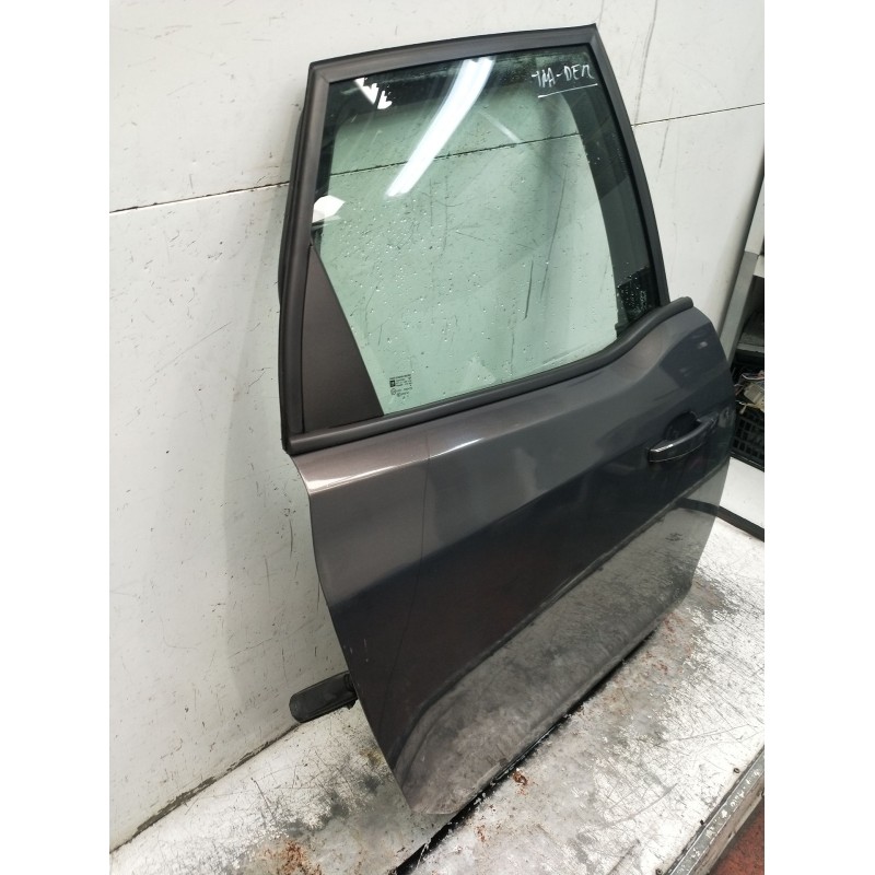 Recambio de puerta trasera derecha para opel meriva b monospace (s10) 1.7 cdti (75) referencia OEM IAM  5P 2010