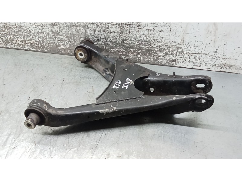 Recambio de brazo suspension inferior trasero derecho para audi a6 c5 (4b2, 4b4) 2.5 tdi referencia OEM IAM 4B0505312  01