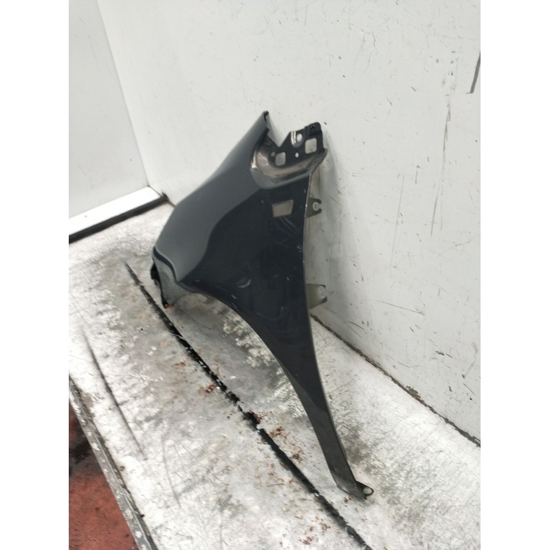 Recambio de aleta delantera izquierda para opel meriva b monospace (s10) 1.7 cdti (75) referencia OEM IAM   2010