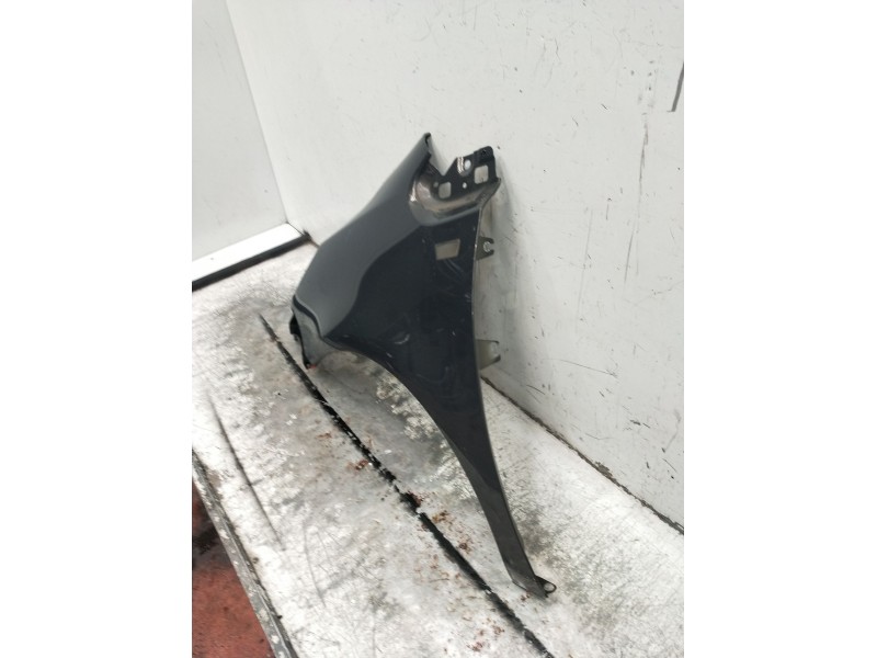 Recambio de aleta delantera izquierda para opel meriva b monospace (s10) 1.7 cdti (75) referencia OEM IAM   2010