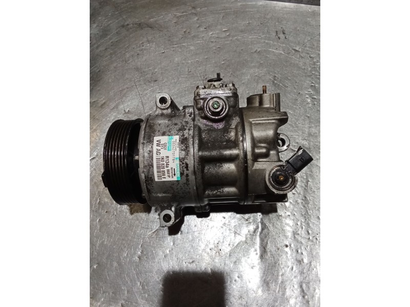 Recambio de compresor aire acondicionado para volkswagen golf v (1k1) 2.0 tdi referencia OEM IAM 1K0820859F 8681R 03