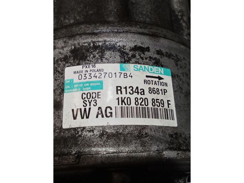 Recambio de compresor aire acondicionado para volkswagen golf v (1k1) 2.0 tdi referencia OEM IAM 1K0820859F 8681R 03