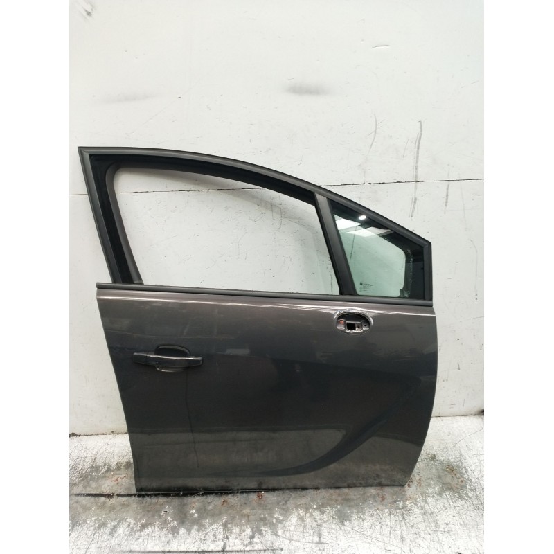 Recambio de puerta delantera derecha para opel meriva b monospace (s10) 1.7 cdti (75) referencia OEM IAM  5P 2010