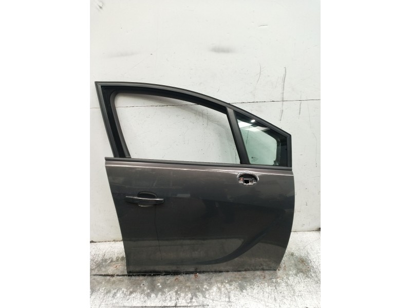 Recambio de puerta delantera derecha para opel meriva b monospace (s10) 1.7 cdti (75) referencia OEM IAM  5P 2010