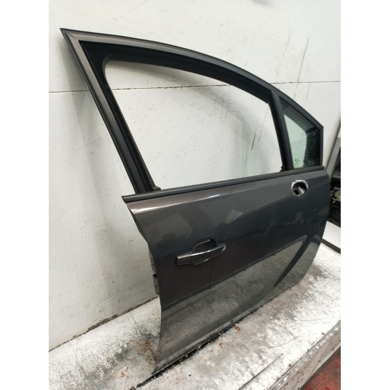Recambio de puerta delantera derecha para opel meriva b monospace (s10) 1.7 cdti (75) referencia OEM IAM  5P 2010
