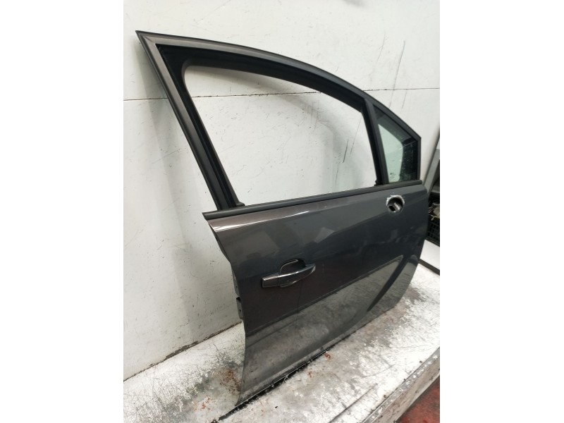 Recambio de puerta delantera derecha para opel meriva b monospace (s10) 1.7 cdti (75) referencia OEM IAM  5P 2010