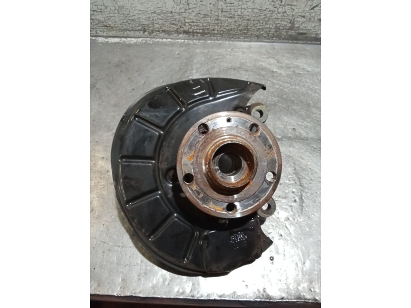 Recambio de mangueta delantera derecha para volkswagen golf v (1k1) 2.0 tdi referencia OEM IAM   03
